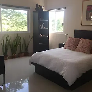 12 De Octubre Apartment