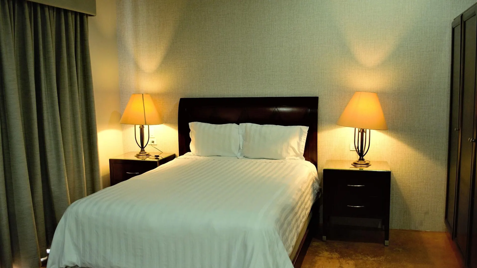 Quarto em Acomodações Particulares San Angel Suites Cabo San Lucas
